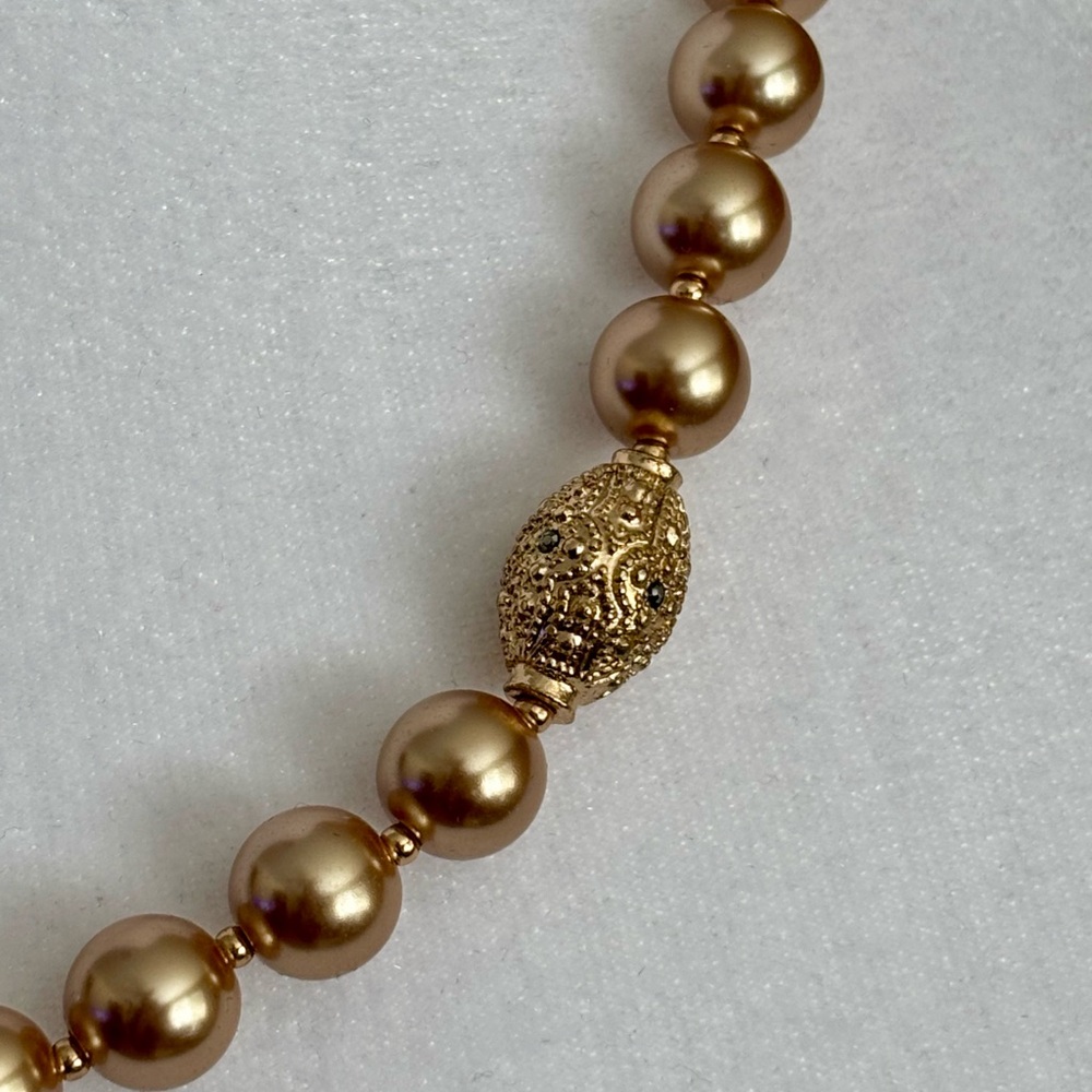 Champagne Faux Pearl Jewelry Set Necklace Bracelet Earrings - Picture 4 of 8
